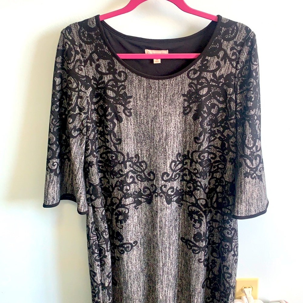 NWT Grey/Black Sheath Dress